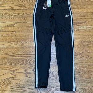 Women’s Adidas track pant